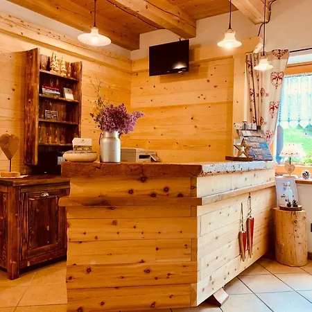 Bed & Breakfast Ongar Relax 3*